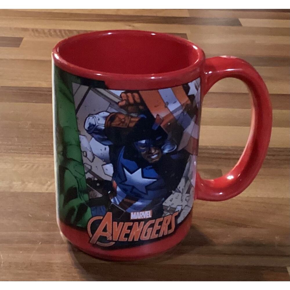Marvel Avengers Red Coffee Cup Mug Captain America Hulk Iron Man 14 Oz